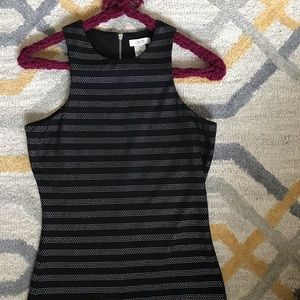 Cache Black & Silver Metal Striped Sleeveless Top, Zipper on Back Size XS